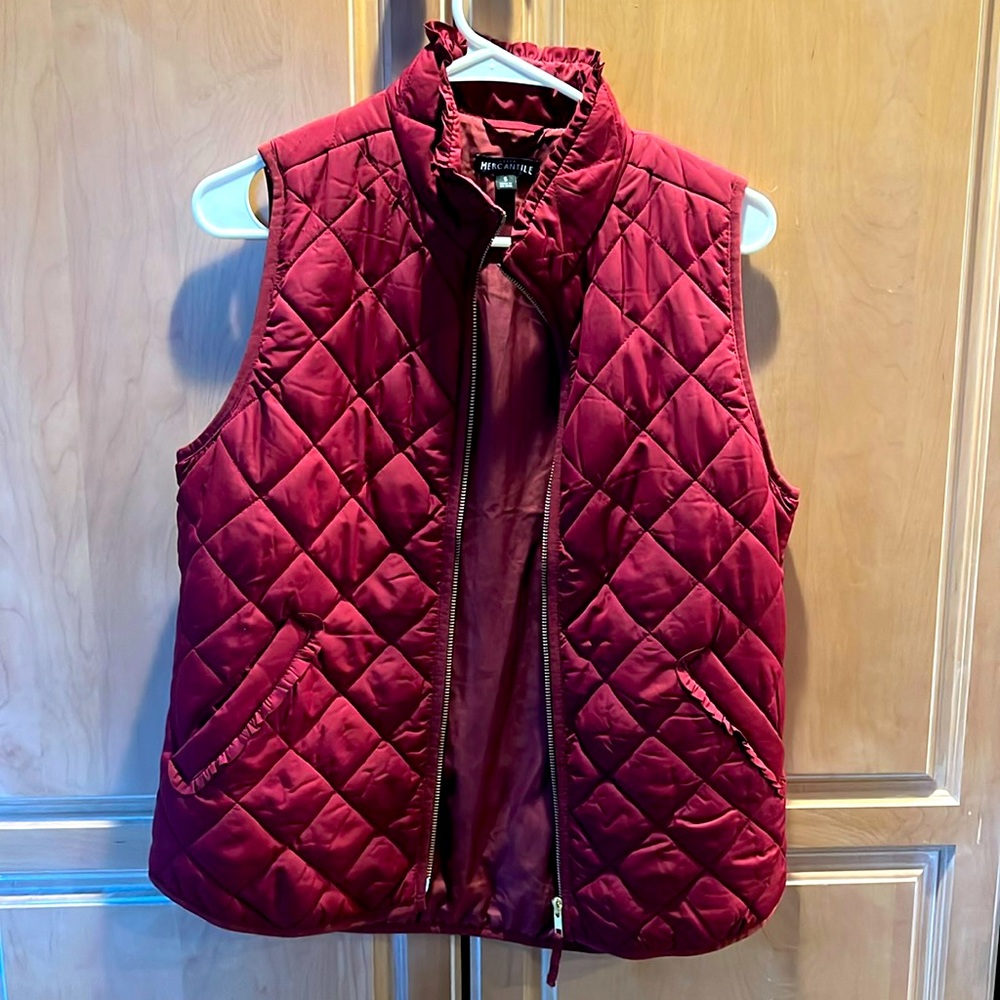Small J.Crew factory ruffle neck vest